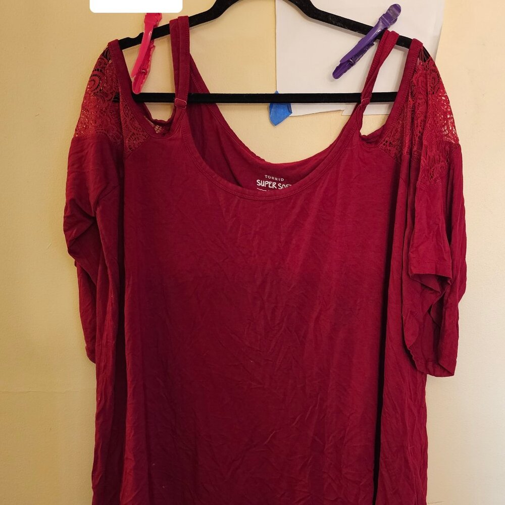 torrid off the shoulder top with lace
